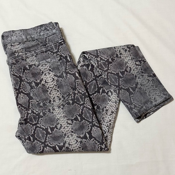 Hudson Barbara Super Skinny Gray/White Python Snakeskin Silver Coated Jeans - 28 - Picture 11 of 17